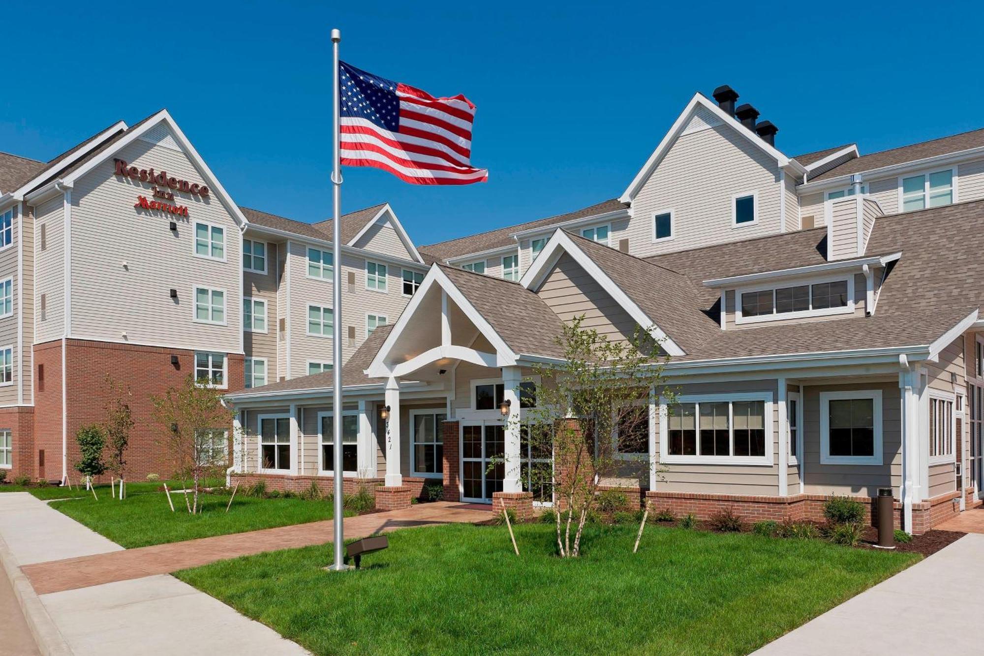 Residence Inn Bismarck North Exterior photo